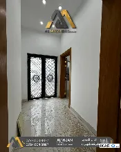 دار للإيجار في صنعاء - 200 م² / 12,000,000 IQD — صورة 2