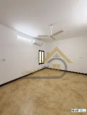 دار للإيجار في كوت الحجاج - 250 م² / 3,850,000 IQD — صورة 4