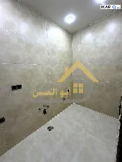 شقة للإيجار في الاكوات - 100 م² / 700,000 IQD — صورة 2