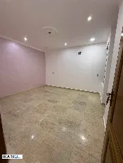 دار للإيجار في الكرادة - 160 م² / 999,999 IQD — صورة 2