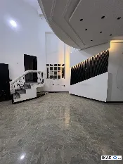 دار للإيجار في السيدية - 300 م² / 2,250,000 IQD — صورة 2