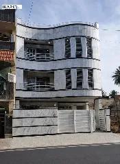 عمارة للبيع في الصرافية - 550 م² / 975,000,000 IQD — صورة 2