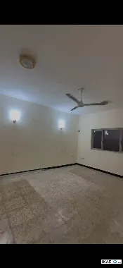 دار للبيع في السيدية - 170 م² / 610,000,000 IQD — صورة 3