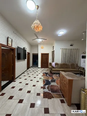 دار للبيع في الزهور - 300 م² / 625,000,000 IQD