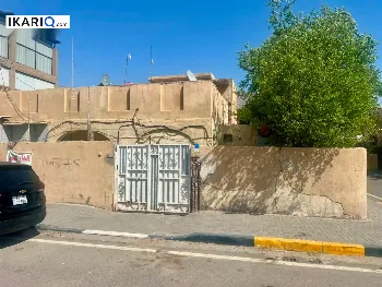 دار للبيع في الجنينة - 300 م² / 3,000,000,000 IQD