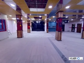 طابق من عمارة للإيجار في البصرة - 300 م² / 2,900,000 IQD
