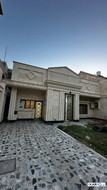 فيلا للإيجار في الطويسة - 350 م² / 2,600,000 IQD