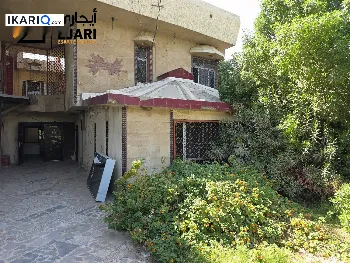 دار للإيجار في الجامعة - 300 م² / 3,000,000 IQD