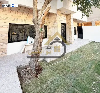 دار للإيجار في صنعاء - 400 م² / 4,000,000 IQD