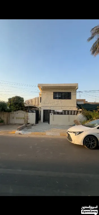 دار للإيجار في المنصور - 100 م² / 2,175,000 IQD