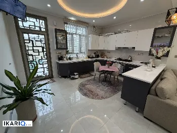 دار للبيع في الصالحية - 200 م² / 350,000,000 IQD