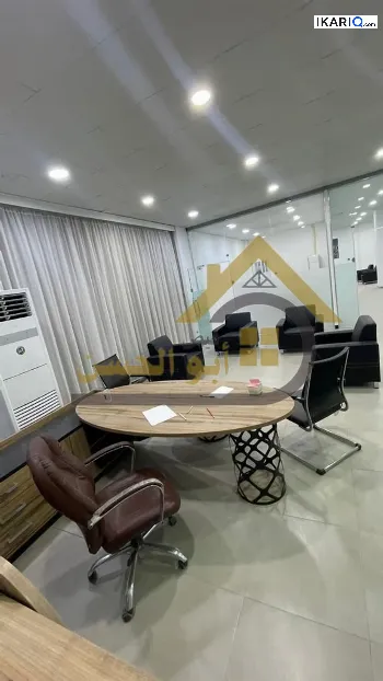 طابق من عمارة للإيجار في عمان - 250 م² / 3,000,000 IQD