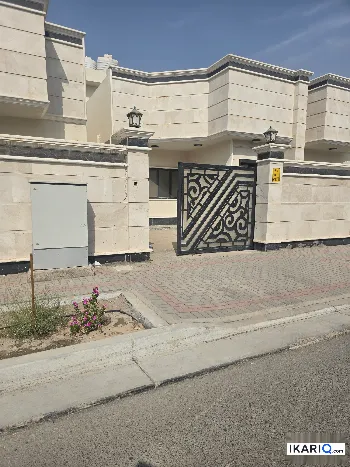 دار للبيع في مجمع الأمل السكني - 250 م² / 450,000,000 IQD