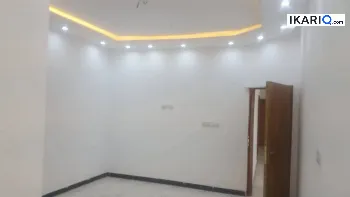 دار للإيجار في الجنينة - 200 م² / 1,000 IQD