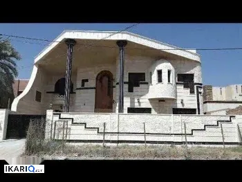 دار للبيع في الزبير - 300 م² / 425,000,000 IQD