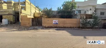 دار للبيع في الحكيمية - 300 م² / 525,000,000 IQD